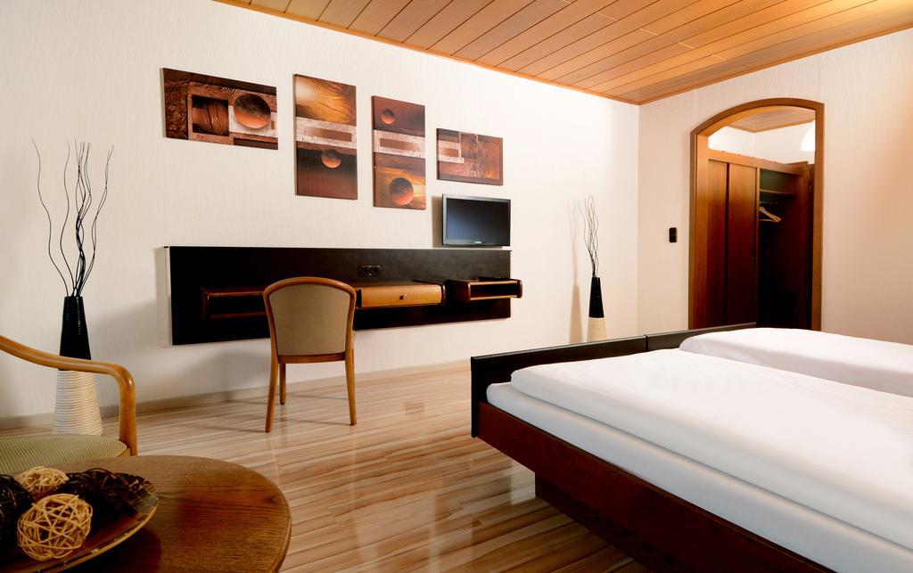 Hotel Es Laemmche Breuberg 외부 사진